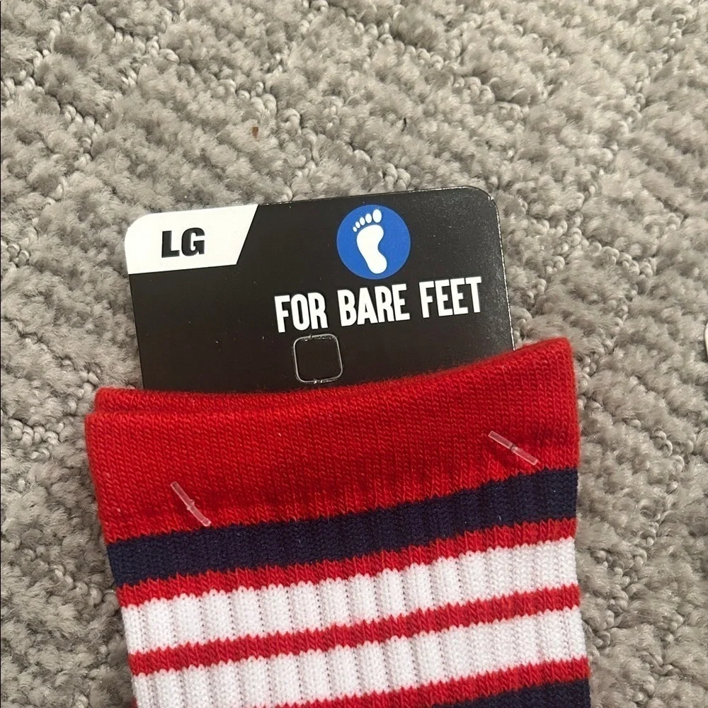 For Bare Feet MLB Cardinals Red and Blue Athletic Socks 2 Pair L
